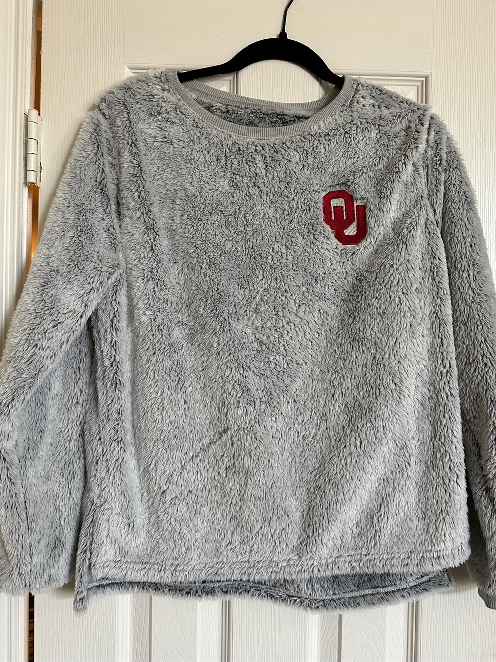 University of Oklahoma Boxercraft Plush Fuzzy Crewneck - Gray